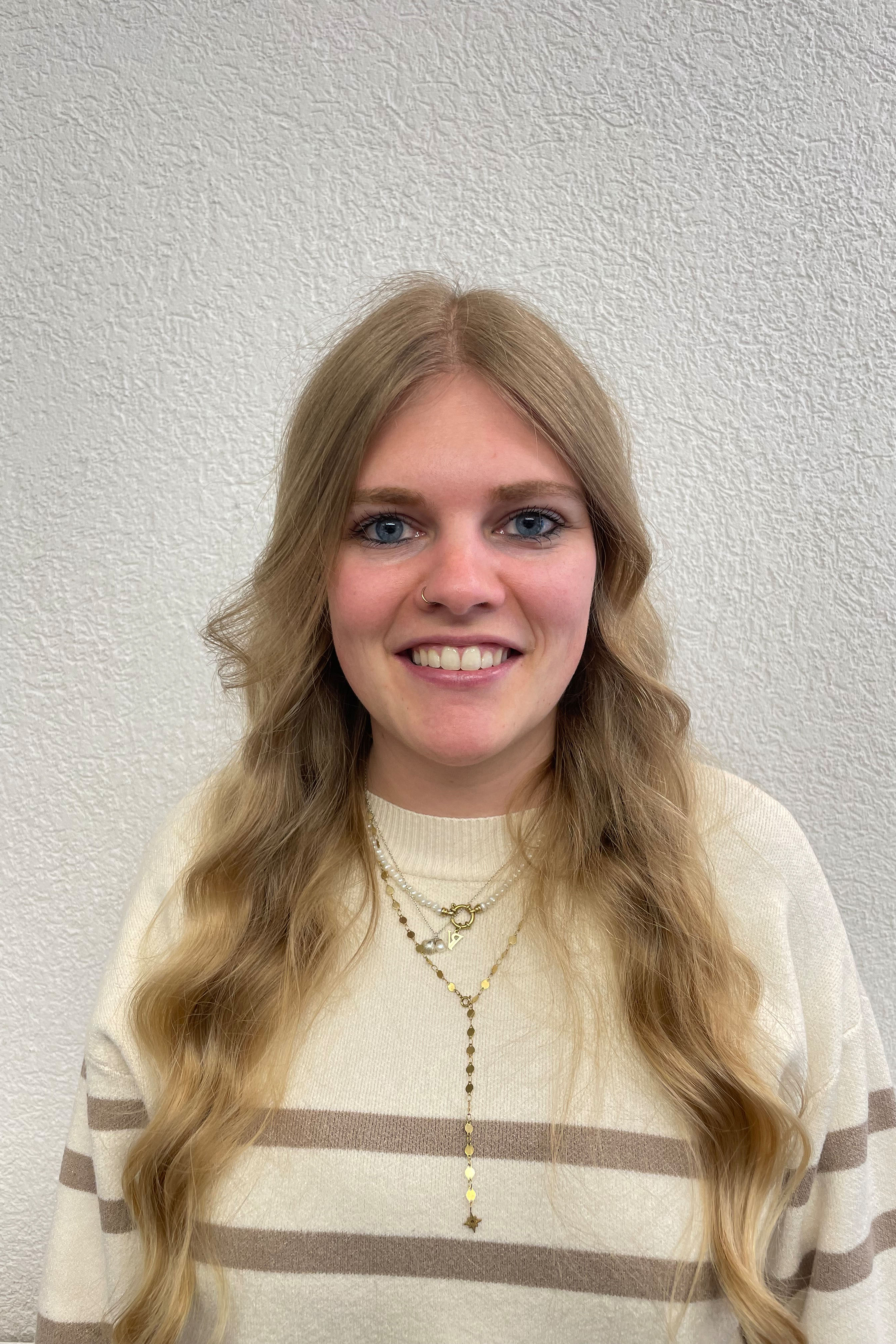 Sarina Seeger_2.jpg Sarina Seeger_2
